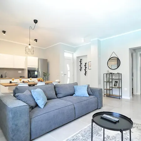 Tony's House In Garden Villa Zadar