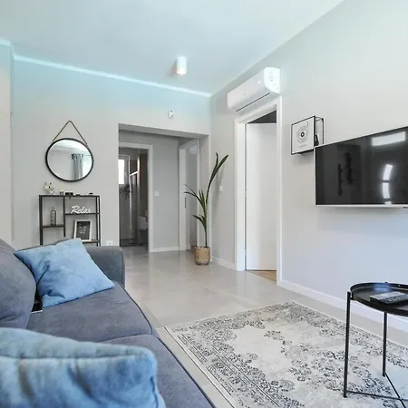 Tony's House In Garden Zadar