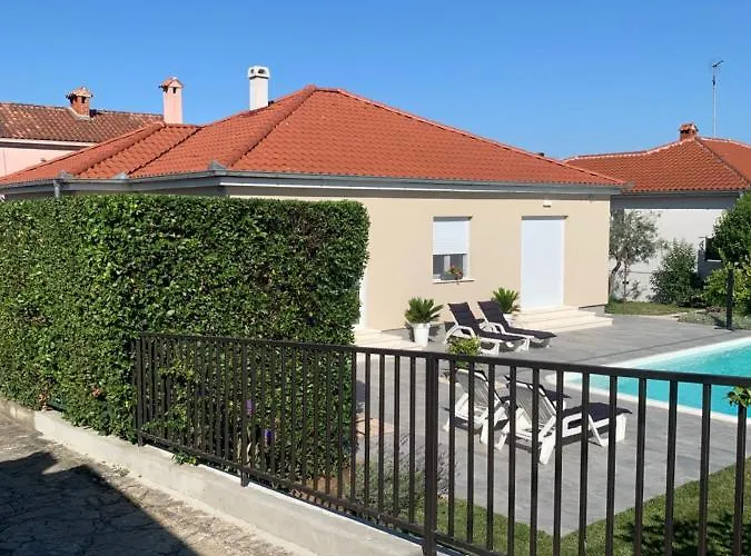 Villa Tony's House In Garden *